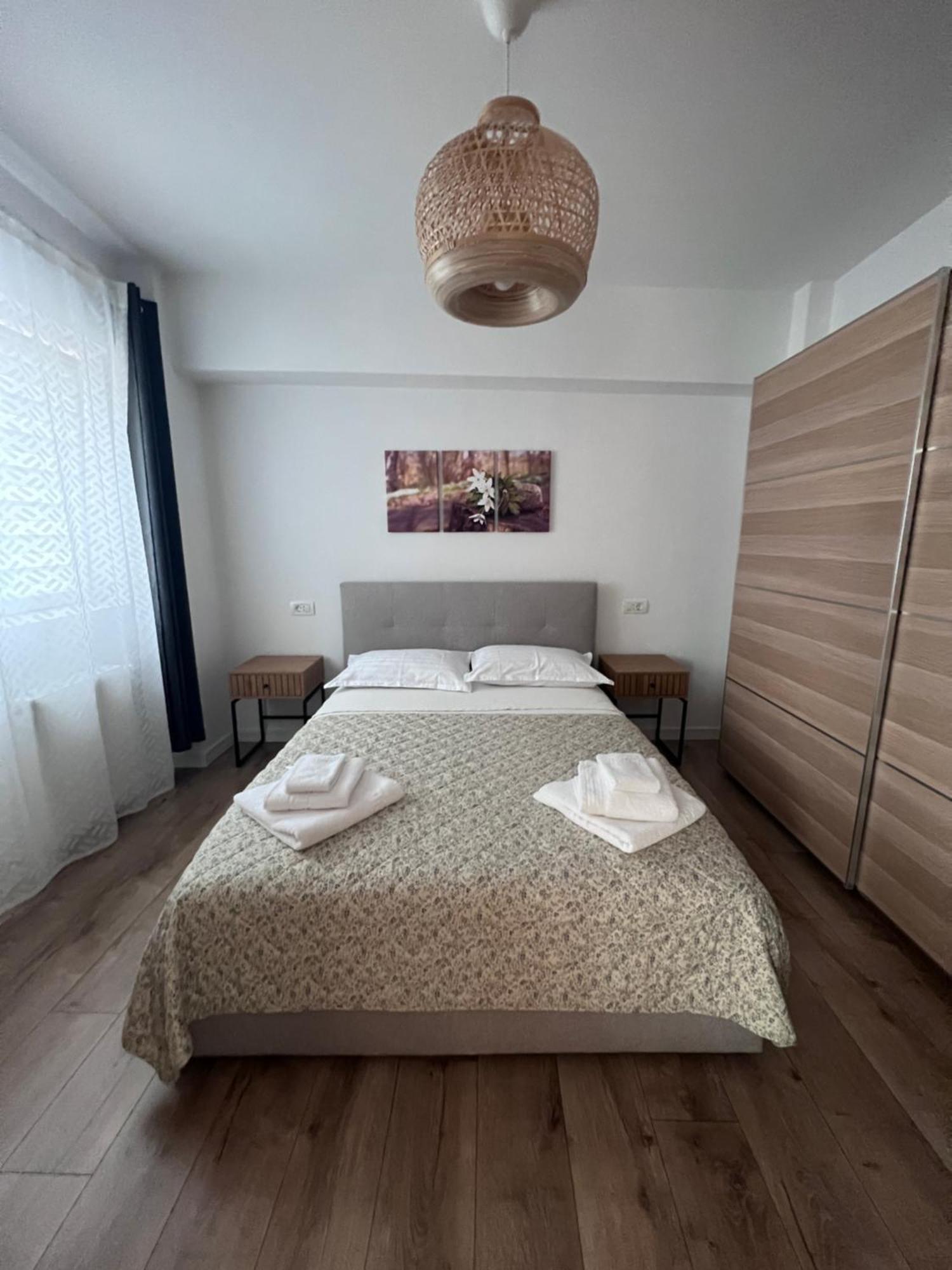 Central-Home Zsilvásárhely Kültér fotó